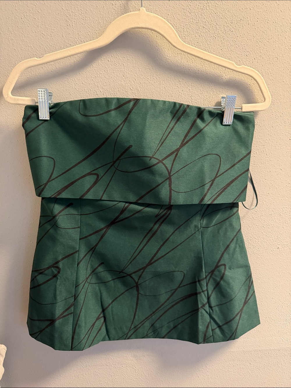 Tuckernuck Green Strapless Top with Black Abstract Print